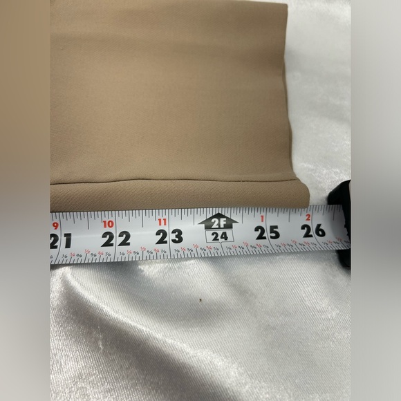 Zara Beige Dress Pants Size Small - Picture 10 of 10
